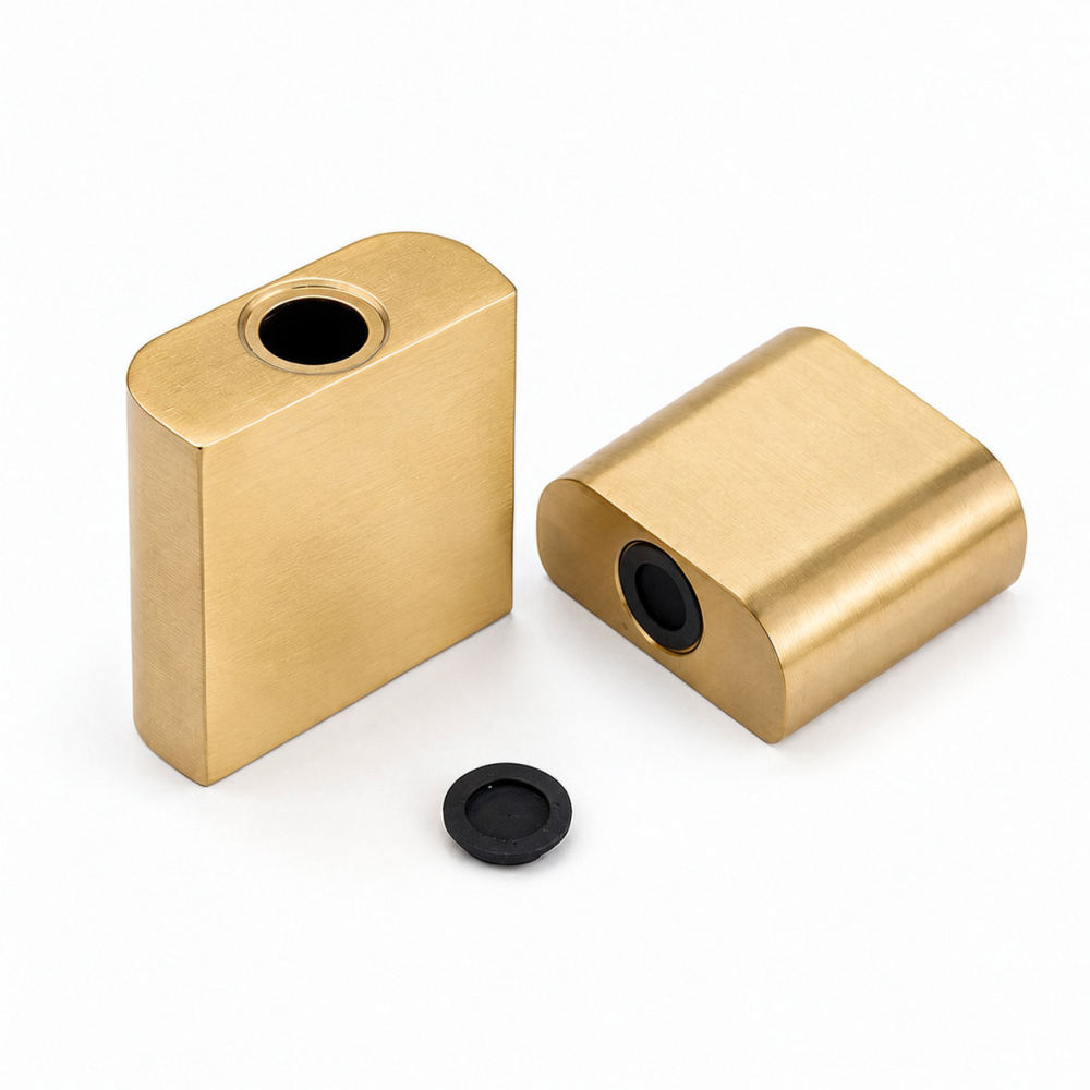 ゴールドのステンレス製スパイス容器。モダンなデザインの塩・胡 - Kitchen Gadgets Gold のレビューと価格